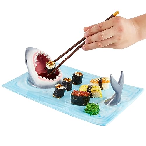EXLIPO Shark Keramik Sushi Teller Kreative Haifisch Form Servierplatte Handgemalt Essen Serviertablett mit Sojasauce Schüssel und Essstäbchenhalter Mikrowellen-/Ofenfest Spülmaschinenfest Sushi von EXLIPO