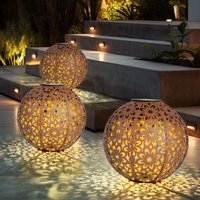Solarlampe für Außen Kugel Solar Gartendeko Solarleuchte rost Erdspieß, Blumen Dekorstanzungen, Metall, led warmweiß, d 20 cm, 3er Set von EXPO BÖRSE