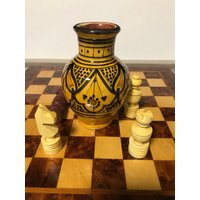 Vase Handgemacht Gelb Mit Figuren Vase Handgemacht Gelb Mit Figuren von EXPOBAZAAR