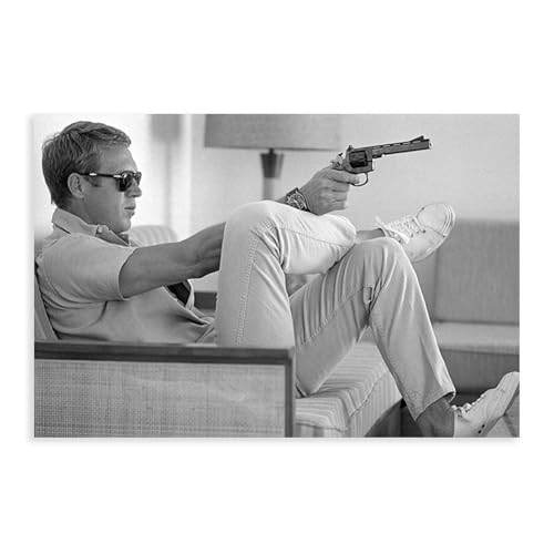 EYEZER Steve McQueen Aims A Revolver Poster von 1963, Leinwand-Poster, Schlafzimmer, Dekoration, Sport, Landschaft, Büro, Raumdekoration, Geschenk, ungerahmt, 50 x 75 cm von EYEZER