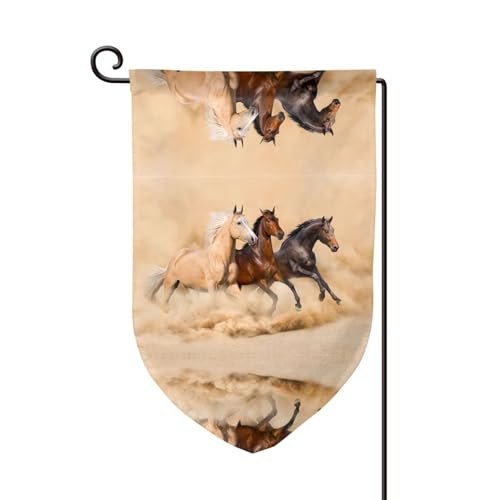 Doppelseitige Premium-Gartenflagge mit drei laufenden Pferden, Gartenflaggen für Heimdekoration, wetterbeständig und doppelt genäht, 45,7 x 32,8 cm Doppelseitige Premium-Gartenflagge mit drei laufenden Pferden, Gartenflaggen für Heimdekoration, wetterbeständig und doppelt genäht, 45,7 x 32,8 cm von EZDLOWVBA