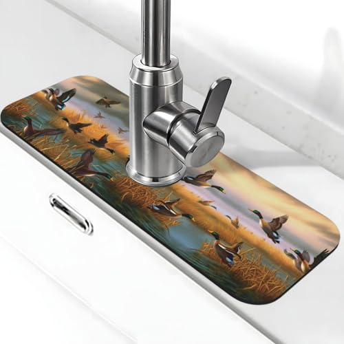 Jagd fliegende Wildenten Druck Stein Wasserhahn Matte für Küchenspüle, Kieselgur-saugfähige Matte, Wasserhahn-Spritzschutz für Badezimmer Küche (38,1 x 14 cm) von EZDLOWVBA