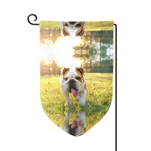 Süße Bulldoggenwelpen-Druck, doppelseitige Premium-Gartenflagge, Gartenflaggen für Heimdekoration, wetterbeständig und doppelt genäht, 45,7 x 32,8 cm Süße Bulldoggenwelpen-Druck, doppelseitige Premium-Gartenflagge, Gartenflaggen für Heimdekoration, wetterbeständig und doppelt genäht, 45,7 x 32,8 cm von EZDLOWVBA