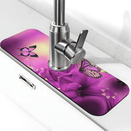 Wasserhahn-Matte mit Blumen und violettem Schmetterlings-Druck, Stein-Wasserhahn-Matte für Küchenspüle, Kieselgur-saugfähige Matte, Wasserhahn-Spritzschutz für Badezimmer und Küche (38,1 x 14 cm) von EZDLOWVBA