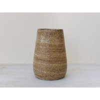 Handgemachte Keramik Vase, Blumenvase, Steinzeug Beige Gesprenkelte Handgemachte Keramikvase Handgemachte Keramik Vase, Blumenvase, Steinzeug Beige Gesprenkelte Handgemachte Keramikvase von EarthCraftsNikiforos