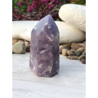 Lepidolith Polierte Kristall-Heil-Obelisk-Spitze von EarthMagicStudio