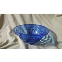 Kleine Haselnuss Atlas Glas Kobalt Blau Gerippte 6, 5 Zoll Rührschüssel, Vintage Küchen Werkzeug, Sammlerstück Kleine Haselnuss Atlas Glas Kobalt Blau Gerippte 6, 5 Zoll Rührschüssel, Vintage Küchen Werkzeug, Sammlerstück von EastIdahoCompany