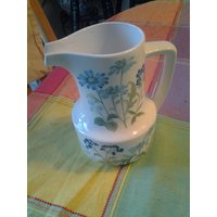 Noritake China Keramik Servier Milchkännchen Mit Blauen Blumen Joy Style von EastIdahoCompany