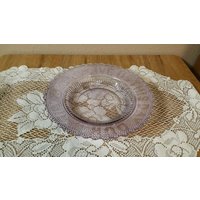 Seltene Eapg Amethyst Glas Runde 25 cm "Give Us This Day Our Daily Bread" Servierschale Oder Tablett von EastIdahoCompany