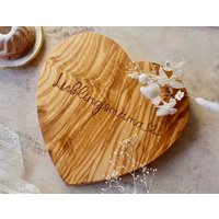 Muttertagsgeschenk, Muttertagsherz, Holzherz, Flowerbar, Trockenblumengesteck, Frühstücksbrett von Eatartdrink