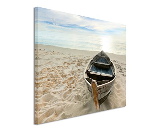 Eau Zone GmbH Kunstdruck auf Leinwand 120x80cm Landschaftsfotografie – Einsames Boot am Sandstrand von Eau Zone GmbH