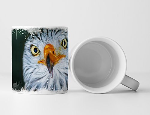 Eau Zone Fotokunst Tasse Geschenk Tierfotografie – Rotmilan im Porträt von Eau Zone