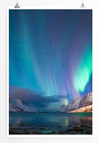 Eau Zone Home Bild - Landschaft Natur – Polarlichter über Norwegen- Poster Fotodruck in höchster Qualität von Eau Zone