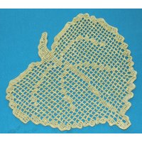 Deckchen Häkeldeckchen in Blattform Grün Klein von EchteHandarbeiten