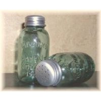 Mason Glass Salz & Pfefferstreuer New Vintage Style von EclecticCabinetKnobs