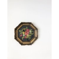 Vintage Achteck Eingerahmte Blumennadelspitze | Gerahmte Handgestickte Blume Dekorative Blumen Handarbeiten Cottage Chic Kunst Boho Galeriewand von EclecticInventory