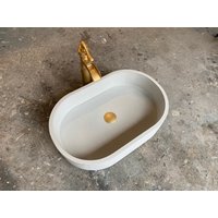 Hellgrau Oval Beton Badezimmer Waschbecken Vase von EcoDesignerConcrete