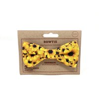 Gelbe Sunflower Hundefliege von EcoDogDesigns