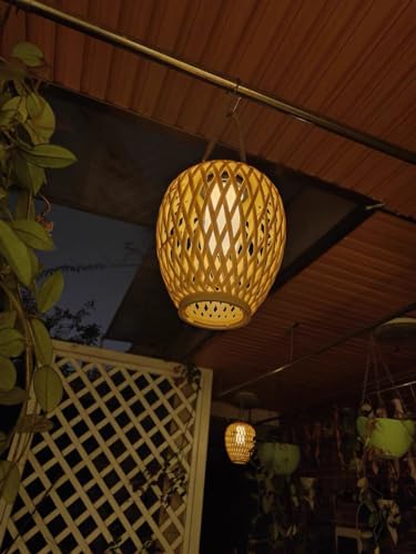 EcoGehen Bambus Solarlampen für Außen Hängend Beleuchtung Boho Rattan Lampenschirm Hängelampe Wetterfest Lampions Solarleuchten Garten Solar Außenlaternen Hängeleuchte Standleuchte für Balkon Deko von EcoGehen