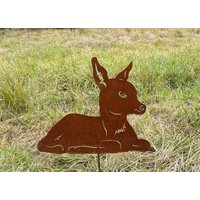 Edelrost Rehkitz Liegend 37x32cm/53x45cm Nach Wahl Zum Stecken Gartenstecker Rost Metall Rostfigur Gartenfigur Kitz Reh Hirsch von Edelrostwelt
