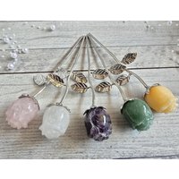 Edelstein-Rose Kristallrose Amethyst Bergkristall Rosenquarz Aventurin Orangencalcit von EdelsteinchenWelt