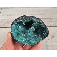 Quarzgeode Stück Hälfte Petrol Druse #15 von EdelsteinchenWelt