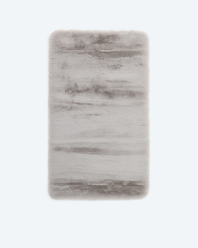 Badematte in Kaninchenfell-Optik Badematte in Kaninchenfell-Optik von Edelzeit - Heimtextilien in Felloptik