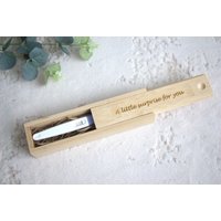 Schwangerschaftsbox Box Mit Gravur, Babyankündigung, Personalisierter Schwangerschaftstestbox, Daddy To Be, Bambus, Erinnerungsbox Aus Holz von EditaMHANDMADE