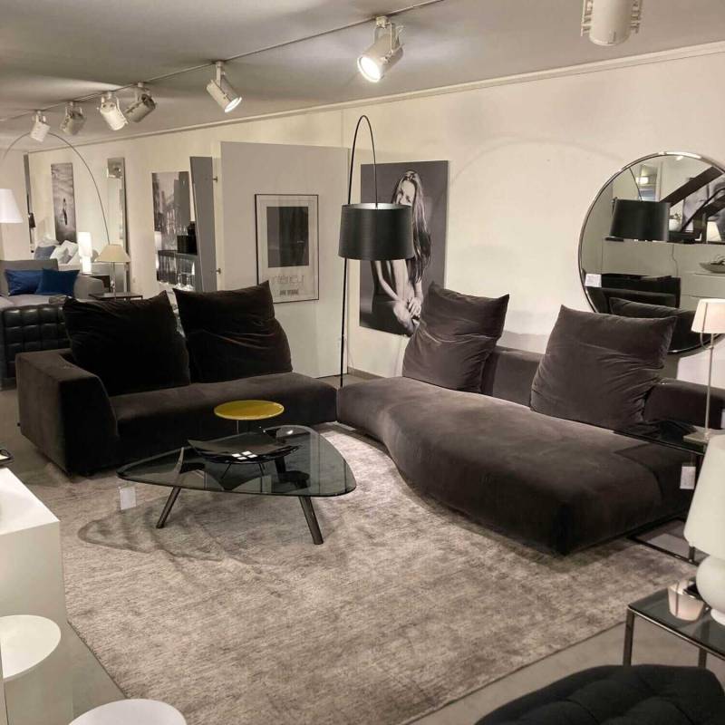 Garnitur Absolu Stoff Velour 9020 Grau Schwarz Sofa Divano mit 4 Kissen von Edra