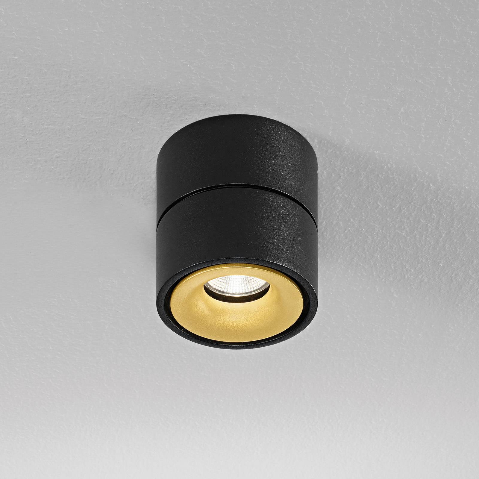 Egger Clippo Deckenspot dim-to-warm schwarz/gold von Egger Licht