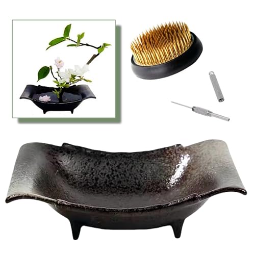 Japanisches Blumen-Frosch-Ikebana-Vasen-Set, Keramik-Blumenbehälter (20,1 cm L x 15,9 cm B x 5,0 H) mit 6,1 cm rundem Blumenfrosch und 2-in-1 Kenzan-Nadel-Glättungswerkzeug von Eggone
