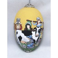 Acht Mädchen A-Melken, Handgemalte Weihnachtsverzierung von EggshellART