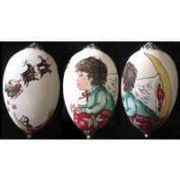 "Handbemalter Weihnachtsanhänger "Kind Am Weihnachtsabend" "Handbemalter Weihnachtsanhänger "Kind Am Weihnachtsabend" von EggshellART