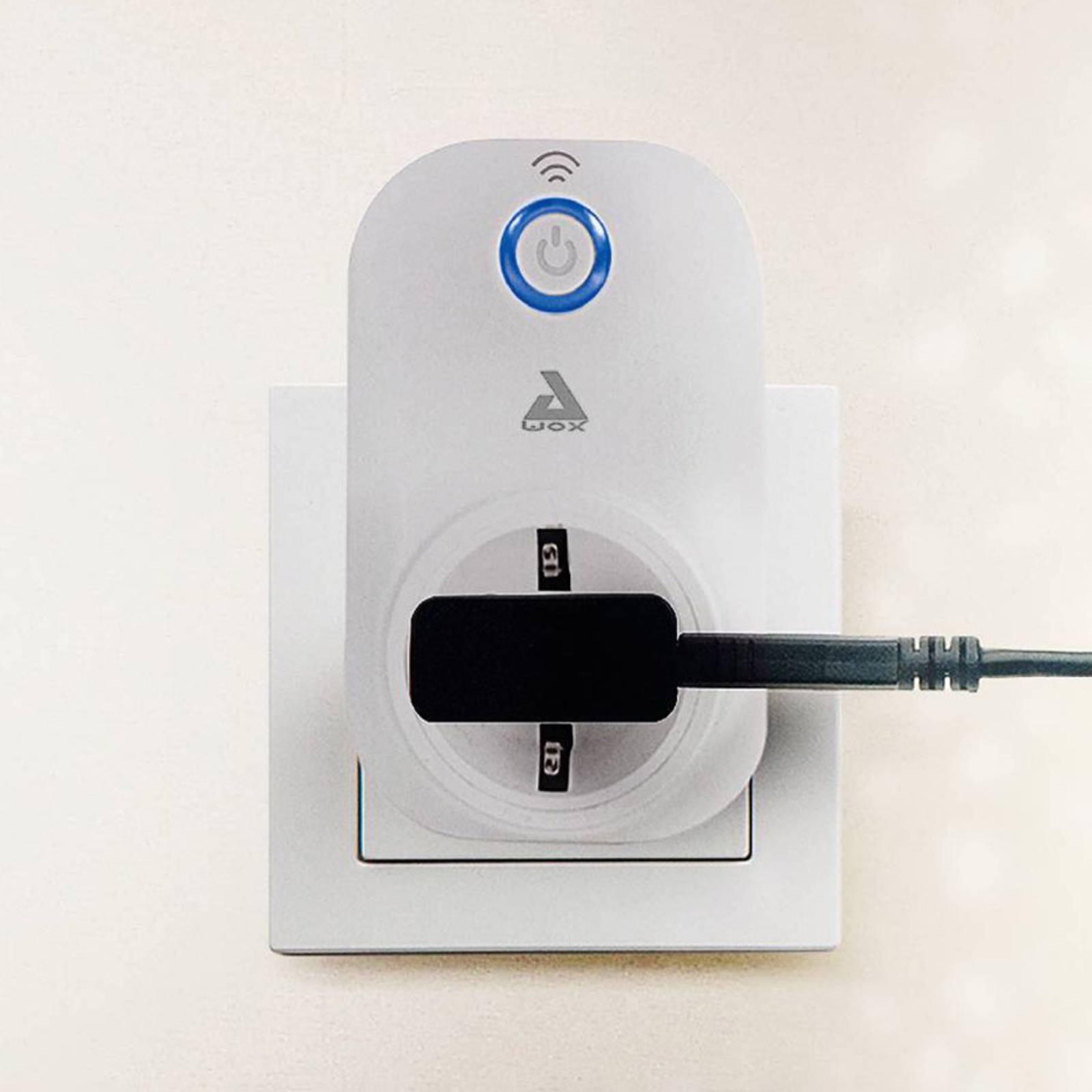 EGLO connect Plug Bluetooth-Steckdose EGLO connect Plug Bluetooth-Steckdose von EGLO CONNECT