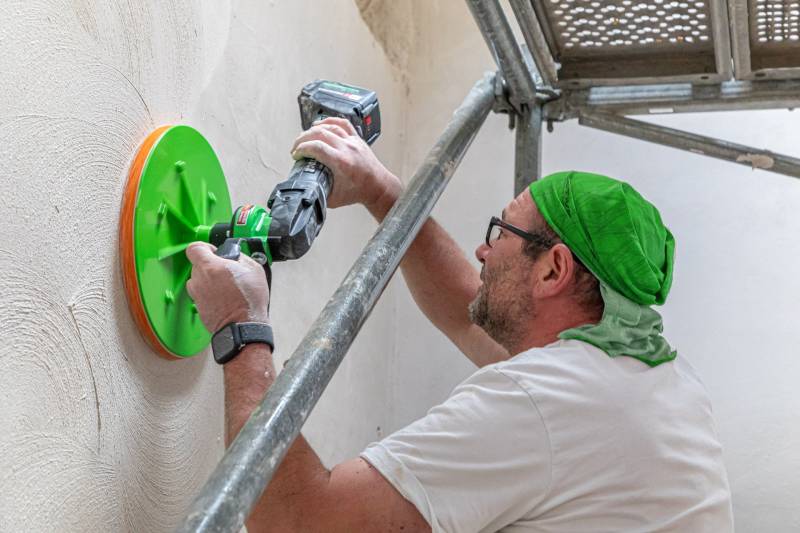 Akku-Putzbearbeitungsmaschine EPG 300 A Akku-Putzbearbeitungsmaschine EPG 300 A von Eibenstock