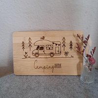 Holzbrett Camping Liebe Mit Wohnmobil Geschenk Für Camper Frühstücksbrett Schneidebrett Holzbrett Camping Liebe Mit Wohnmobil Geschenk Für Camper Frühstücksbrett Schneidebrett von Eichenherzchen