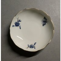 Niedliches Anbietschälchen, Echt Meissener Porzellan, Blumen, Schmetterling, Blau, Gold, Handbemalt, Weiß, Goldrand, Ovp, 1. Wahl von EifelSammelnJagen