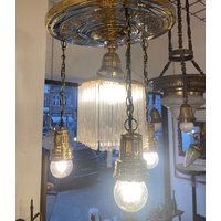 Deckenlampe Jugendstil Messing Weinlaub Verzierung Glasstäbe Glasstäbchen von EisenhoferAntik