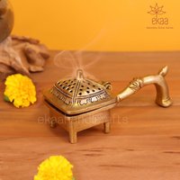 Räucherstäbchenhalter Aus Messing Dhoop Box, Gebetslampe von EkaaHandicrafts