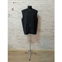 Bestickte Weste Mit Trauben in Den Taschen - Schwarze von EkklesiaStore