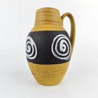 Eine Westdeutsche Fat Lava Vase Von Scheurich. Die Trägt Die Nummer 414-16 von Eksternest