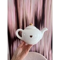 Handgemachte Keramik Teekanne 600 Ml - Weiß Mit Goldherz Geschenkidee Für Muttertag Elegantes Teeservice Teeliebhaber von ElBanquete