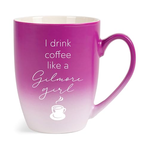 Elanze Designs Kaffeetasse aus Steingut mit der Aufschrift "I Drink Coffee Like A Gilmore Girl", zweifarbig, Ombre, mattes Rosa und Weiß, 340 ml von Elanze Designs