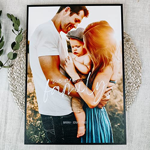 We are Family Geschenk Holzbild - Foto Geschenk - personalisierbar zum Hinstellen/Aufhängen optional beleuchtet Geschenk Für Frauen, Geschenk Für Männer, Familien Geschenke - personalisierte Geschenke von Elbeffekt