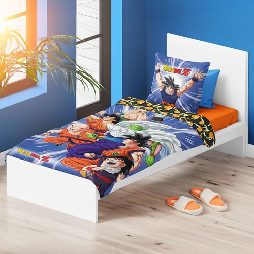 Elbenwald Dragon Ball Z Bettwäsche Set mit Group Motiv Wendebettwäsche 135 x 200 cm und 80 x 80 cm Baumwolle mit coolem Sportbag von Elbenwald