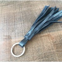 Schlüsselhalter Aus Leder, Quastenschlüsselhalter Schlüsselhalter Aus Leder, Quastenschlüsselhalter von EleannaKatsira
