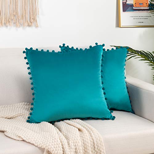 Elegant Comfort POM Fransen Set von 2 Stück Samt Weich Solide Dekorative Quadratisch Throw Kissenbezüge Set Kissenbezug für Couch Bett Wohnzimmer 18 x 18 cm Türkis von Elegant Comfort