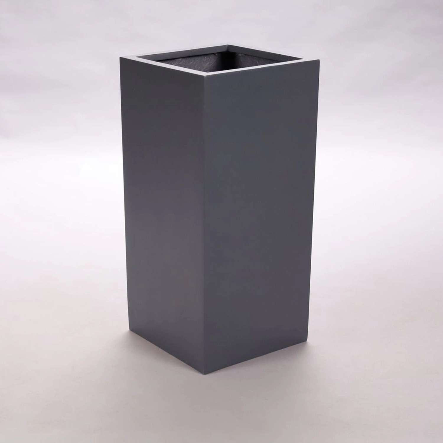 Elegant Einrichten Pflanzkübel Fiberglas Säule 38x38x80cm Anthrazit-Metallic Elegant Einrichten Pflanzkübel Fiberglas Säule 38x38x80cm Anthrazit-Metallic von Elegant Einrichten