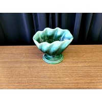 Vintage Übertöpfer Rumpf Regal Pottery Planter # 303 Grüne Tropfglasur Made in Usa von ElegantBuyDesigns