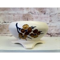 Vintage Übertopf Mccoy Usa Dogwood Bowl Planter Off-White Mit Handgemalten Rosa Blumen Ausgezeichneter Zustand Midcentury Dekor von ElegantBuyDesigns
